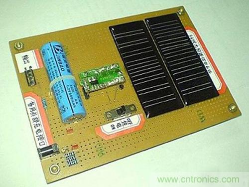 微型太陽能供電板DIY，給手電筒收音機(jī)供電