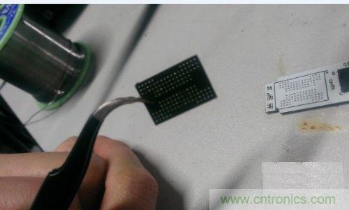 制作U盤全過程，由PCB做起