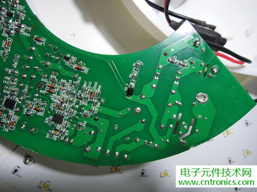 高端大氣上檔次！智能遙控調光LED吸頂燈拆解