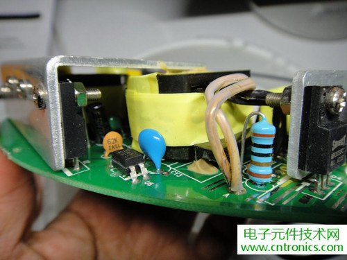 高端大氣上檔次！智能遙控調光LED吸頂燈拆解