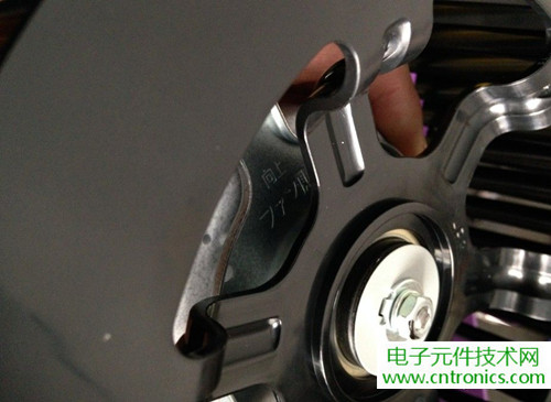 PM2.5殺手！松下納米水離子空氣凈化器拆解