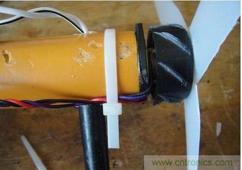 創(chuàng)意DIY！迷你風力發(fā)電機！