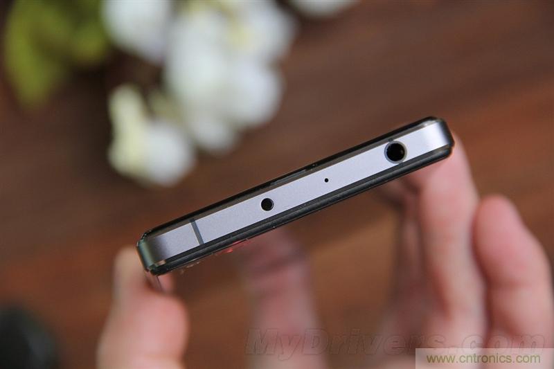 無邊框的 nubia Z9 ，一款既有驚喜，又有驚艷的智能手機