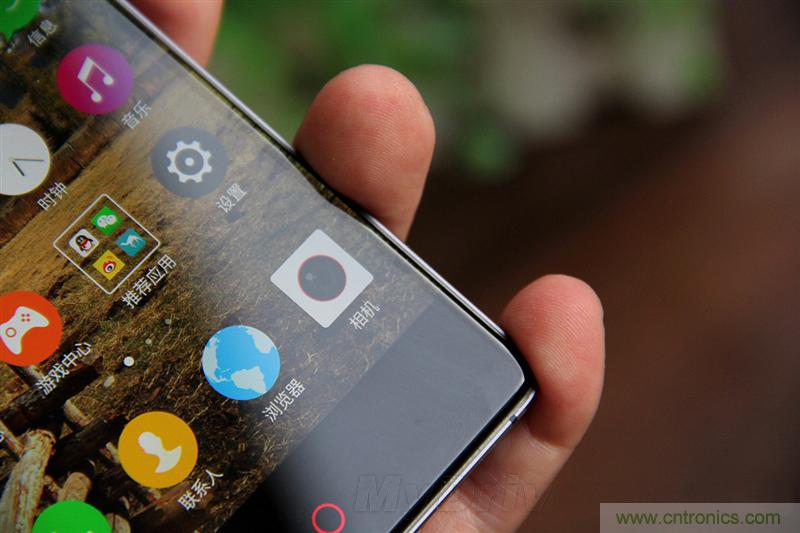 無邊框的 nubia Z9 ，一款既有驚喜，又有驚艷的智能手機