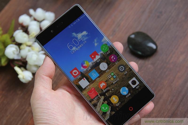 無邊框的 nubia Z9 ，一款既有驚喜，又有驚艷的智能手機