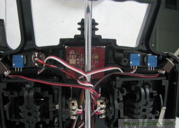 無人機 DIY 制作全過程，酷得不要不要的！