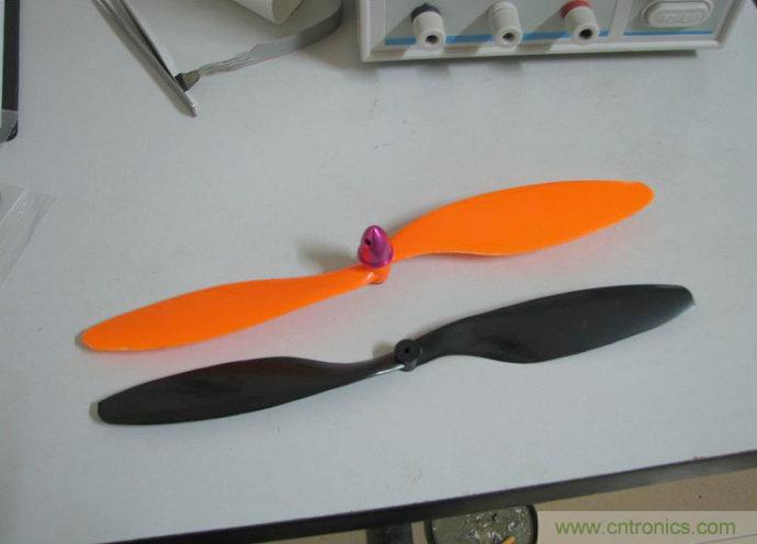 無人機 DIY 制作全過程，酷得不要不要的！