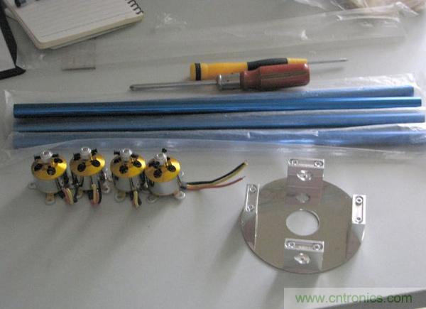無人機 DIY 制作全過程，酷得不要不要的！