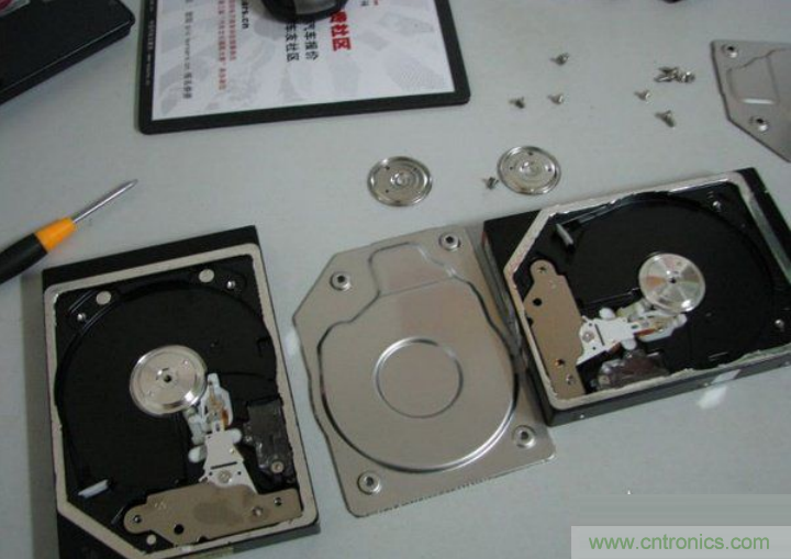 無人機 DIY 制作全過程，酷得不要不要的！