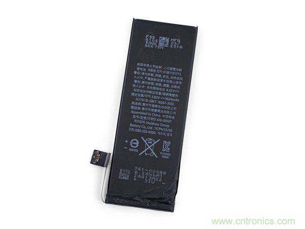 有什么地方?jīng)]有變？iPhone SE真機拆解
