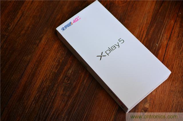 國產(chǎn)手機(jī)新標(biāo)桿-vivo Xplay5全面測(cè)評(píng)
