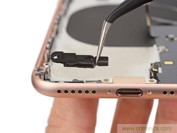 iPhone 8首拆：無線充電版本的iPhone 7？