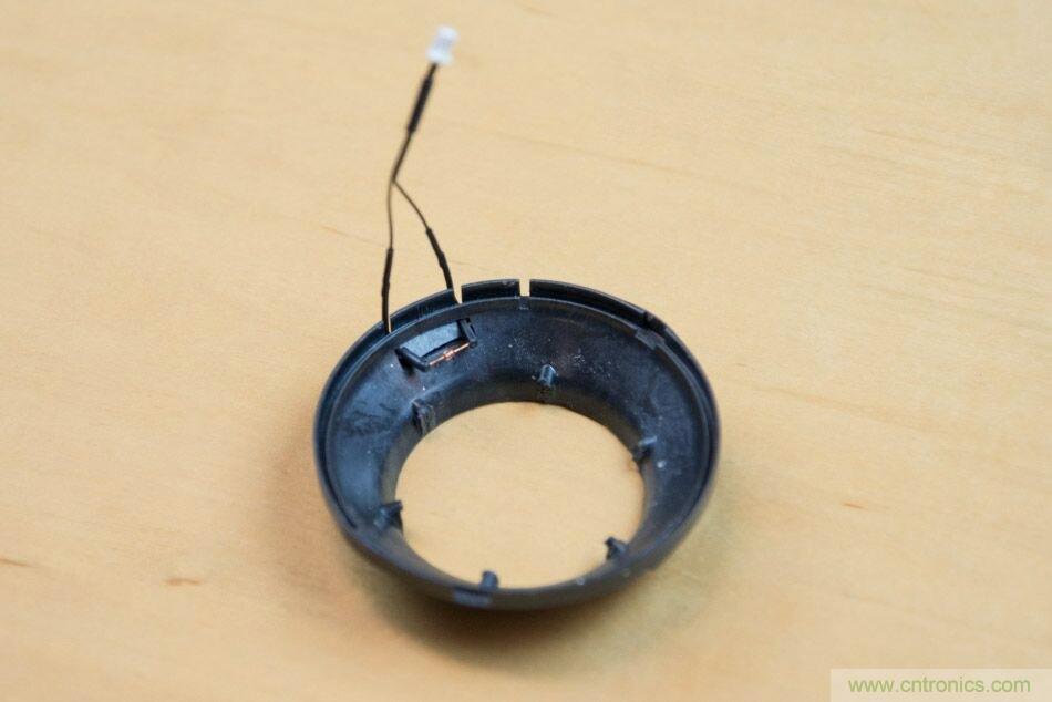 拆解戴森吹風(fēng)機(jī)：近三千元的價(jià)格貴在哪？