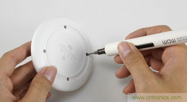 拆解對比：系出同門，小米、紫米無線充電器的差別有多大？