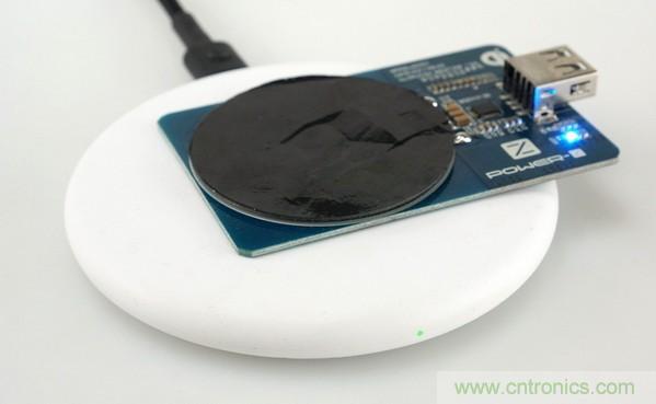 拆解對比：系出同門，小米、紫米無線充電器的差別有多大？