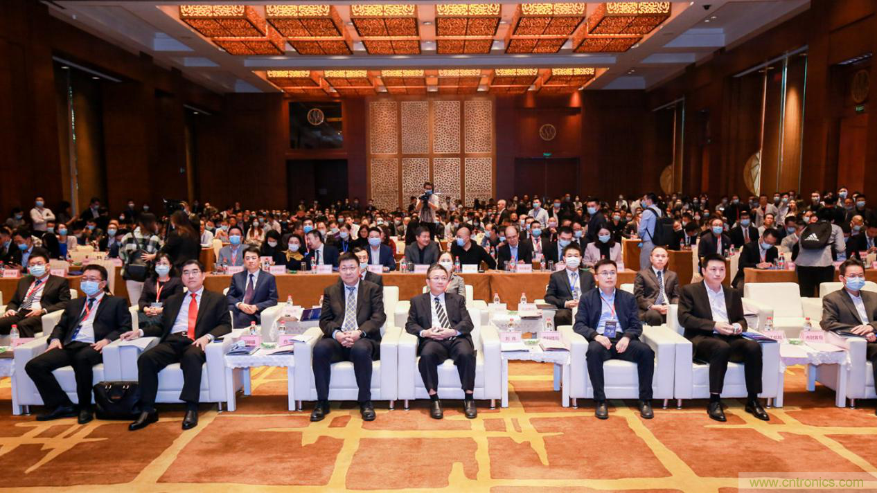 2020年松山湖功能區(qū)投資推介會成功舉辦，攬資350億發(fā)力新經(jīng)濟新產(chǎn)業(yè)
